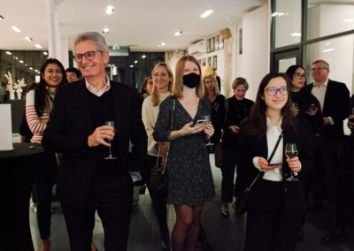 Organisez vos événements professionnels ou privés dans un lieu chaleureux disposant de toutes les fonctionnalités nécessaires.